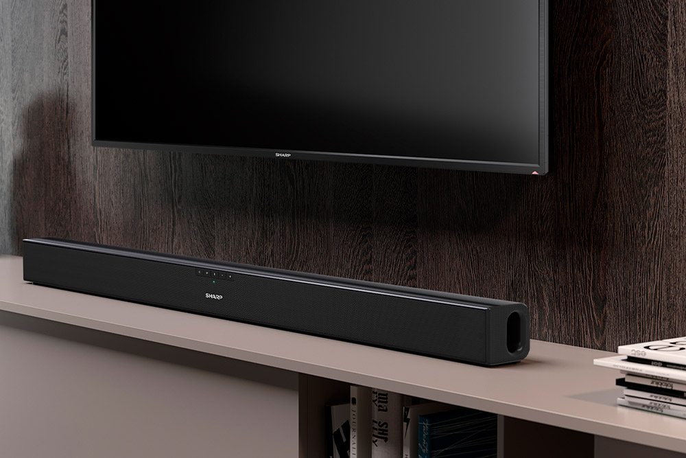 Sharp presenta la HT-SB700, una barra de sonido Dolby Atmos económica, y  dos altavoces inalámbricos